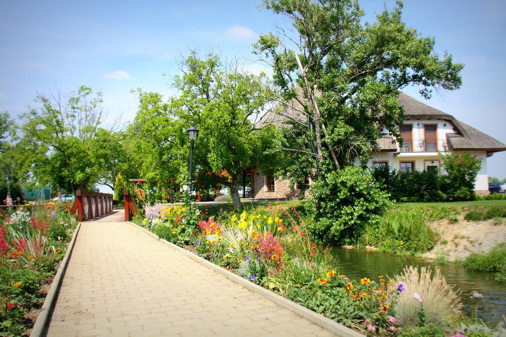 Penzion Eko Park Piestany Eksteriør billede